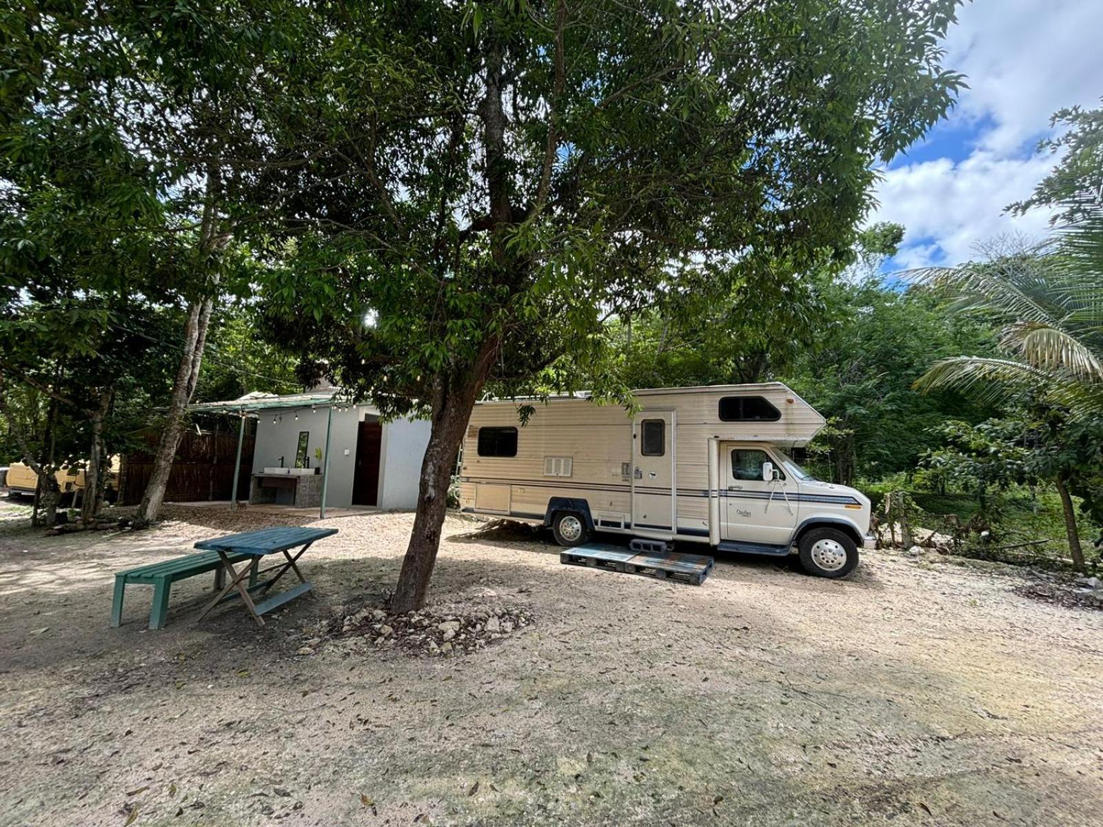 Momotoh Camper Hotel Xpujil Luaran gambar