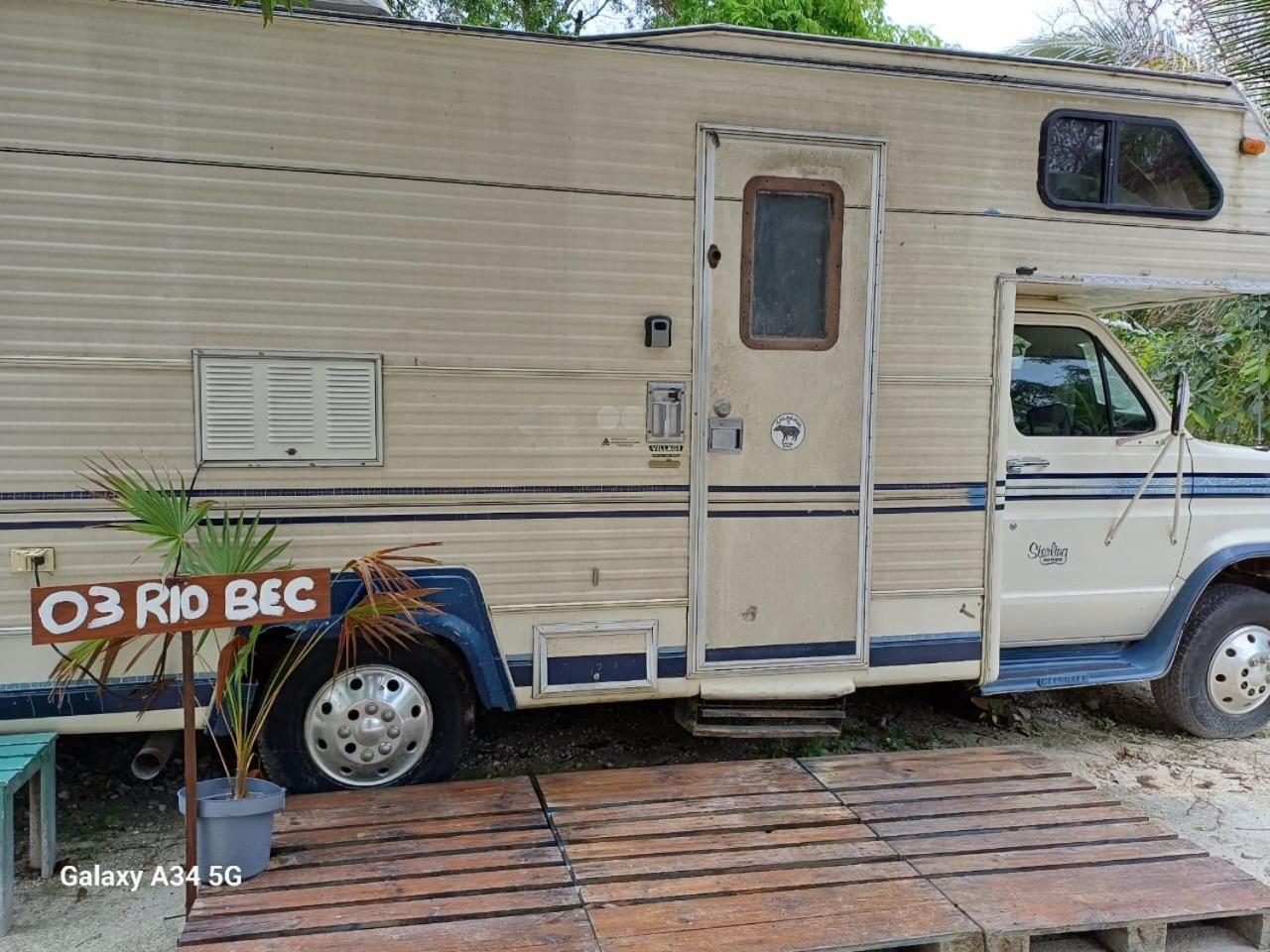 Momotoh Camper Hotel Xpujil Luaran gambar